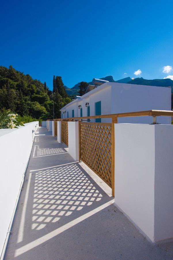 Vesper Aparthotel Kokkari Ngoại thất bức ảnh