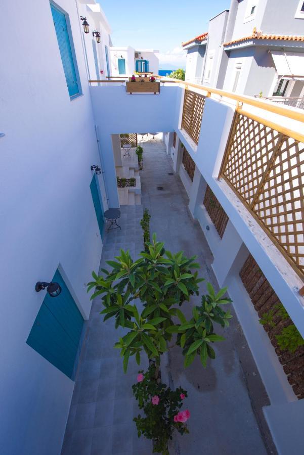 Vesper Aparthotel Kokkari Ngoại thất bức ảnh